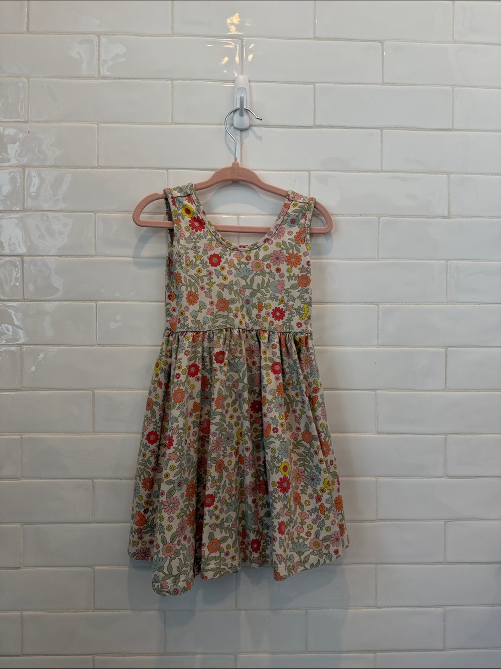 Girls Floral Sleeveless Casual Dress in Multicolor